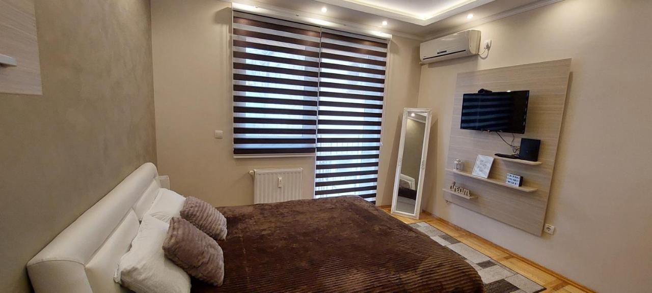 Apartman Studio Niki Subotica Exterior photo